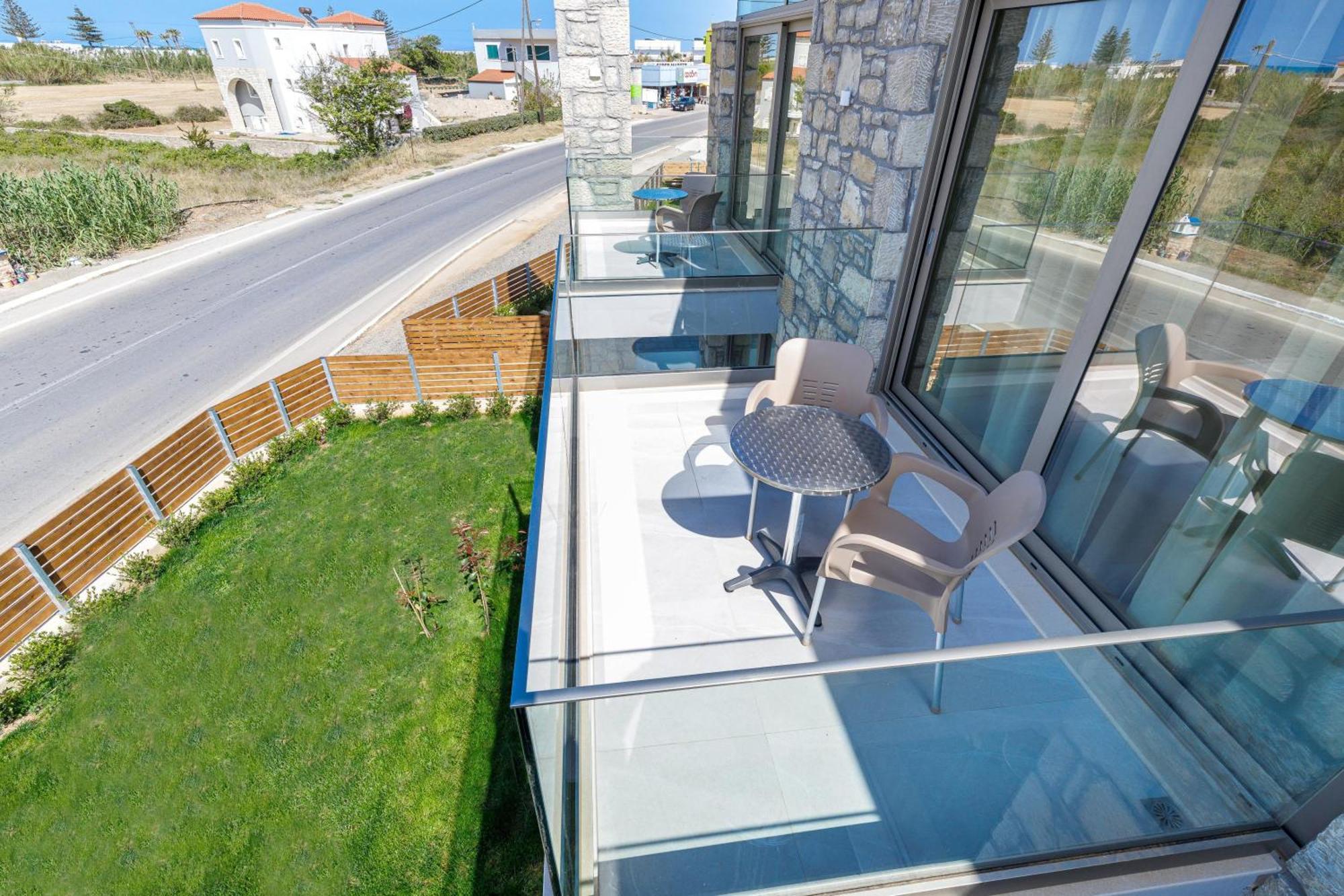Achatis Apartments With Sea View Kolimvárion Eksteriør billede